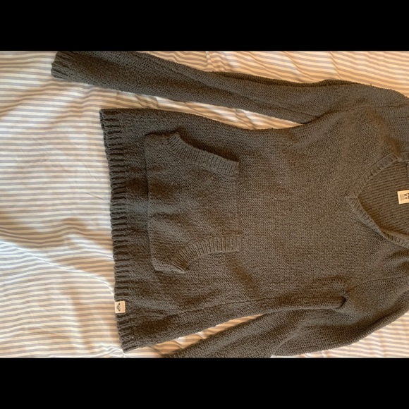 pullover sweater - Picture 3 of 5